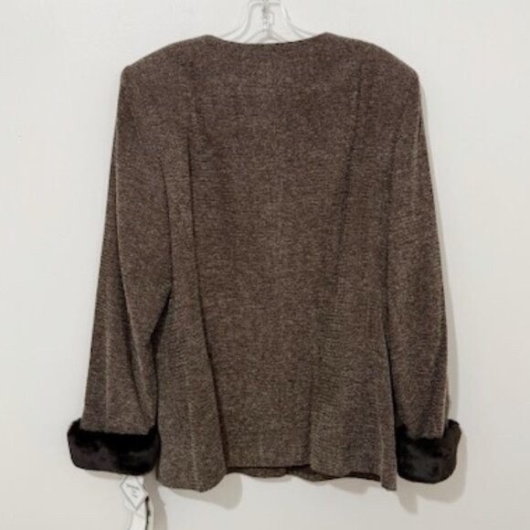 Vintage Sag Harbor 2 Pc Brown Skirt Suit Set Black Faux Fur Cuffs Size 16 NWT - Picture 2 of 5